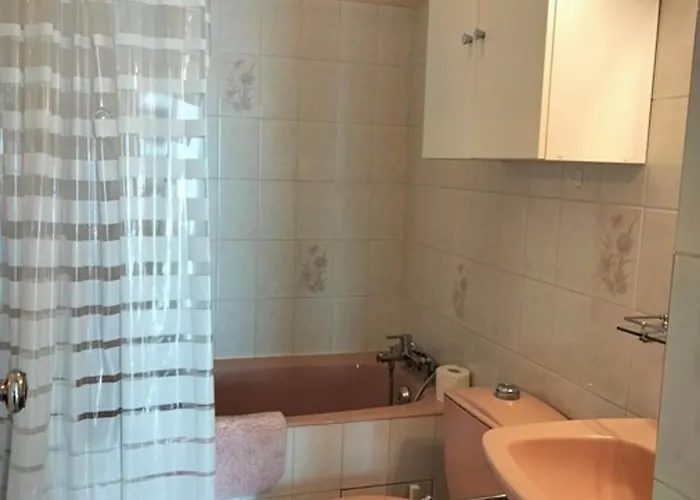 Face Au Coeur Des Sables D'olonne - Balcon Sud, Equipe, 2 Pers. - Fr-1-331-218 莱萨布勒-多洛讷